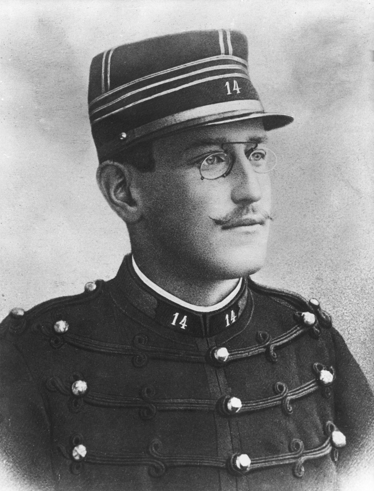 Chân dung Alfred Dreyfus.
