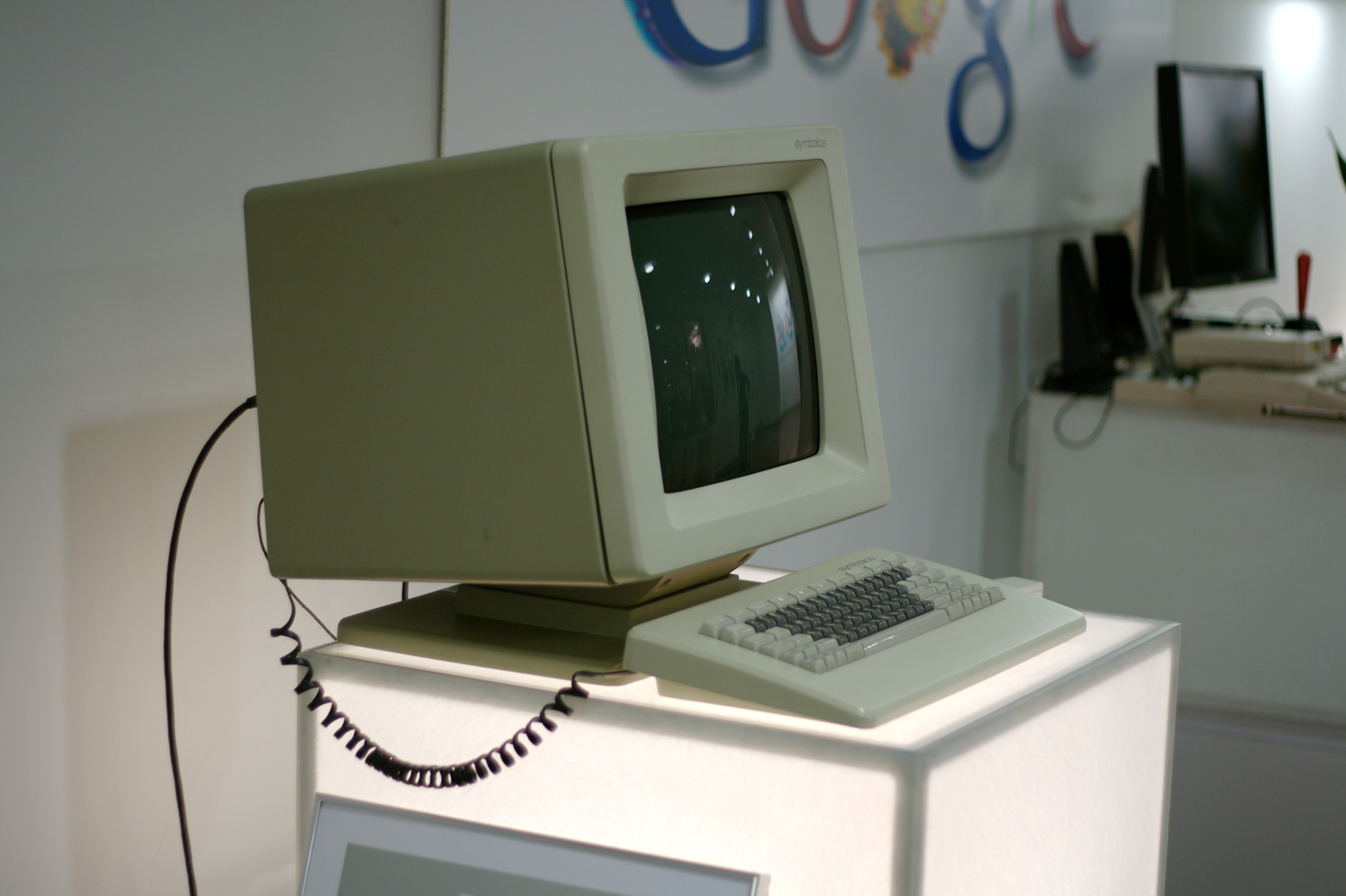 Một máy Symbolics Lisp Machine trong bảo tàng máy tính.
