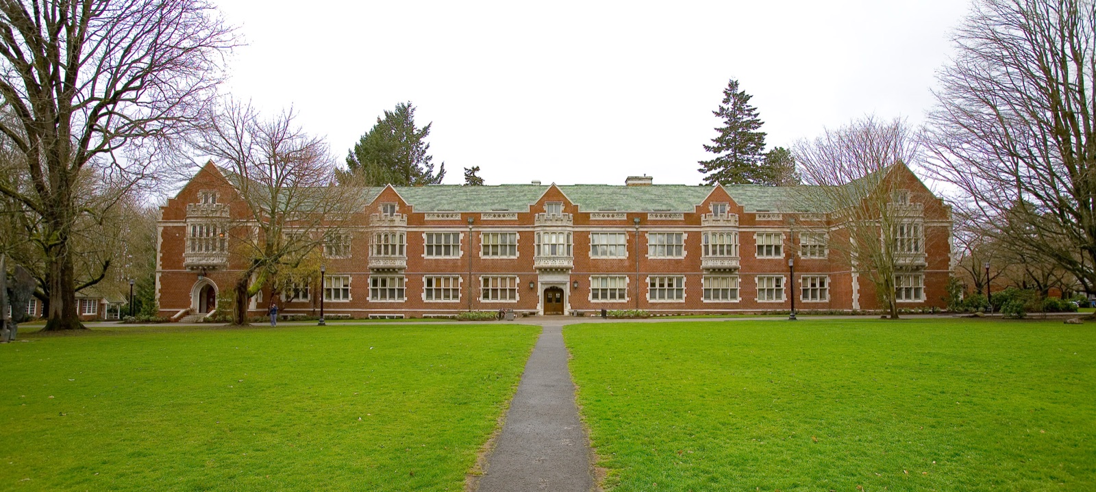 Eliot Hall tại Reed College, nơi Steve Jobs từng học dự thính lớp thư pháp.