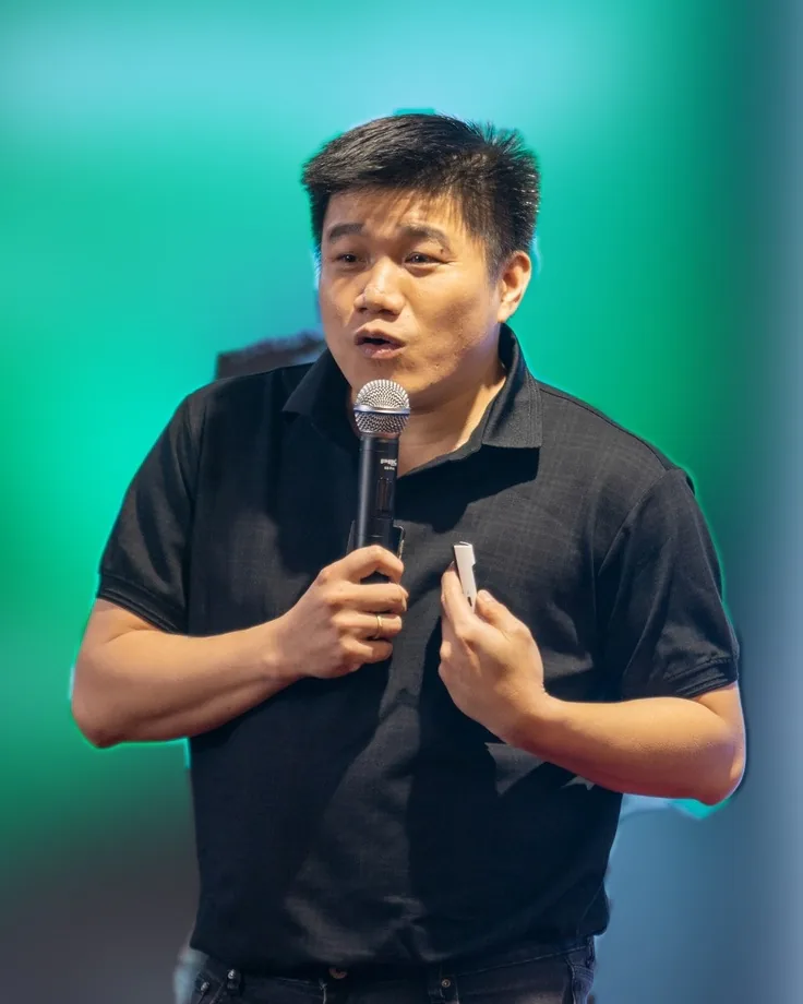 Thông Phan